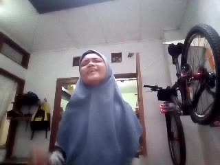assalamualaikum nama saya vani aryanti asal provinsi banten motivasi ingin membanggakan kedua orang tua dan sekaligus menyalurkan bakat saya
