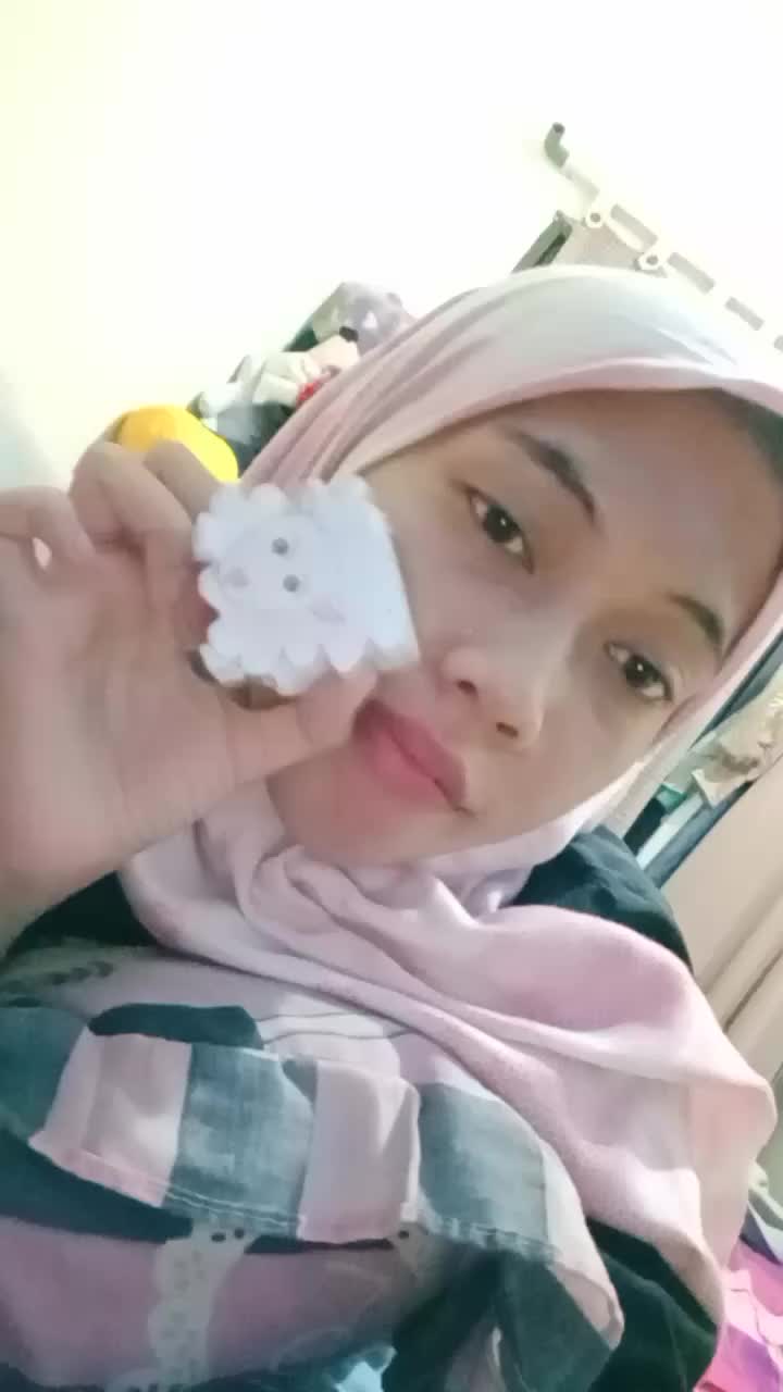saya ganteng kan