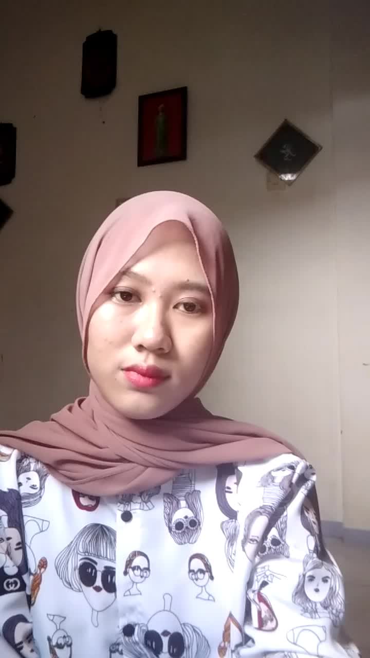 XFI2021 SOLO Elvina widyaningsih 16 tahun Kota Bogor Here's your perfect. 