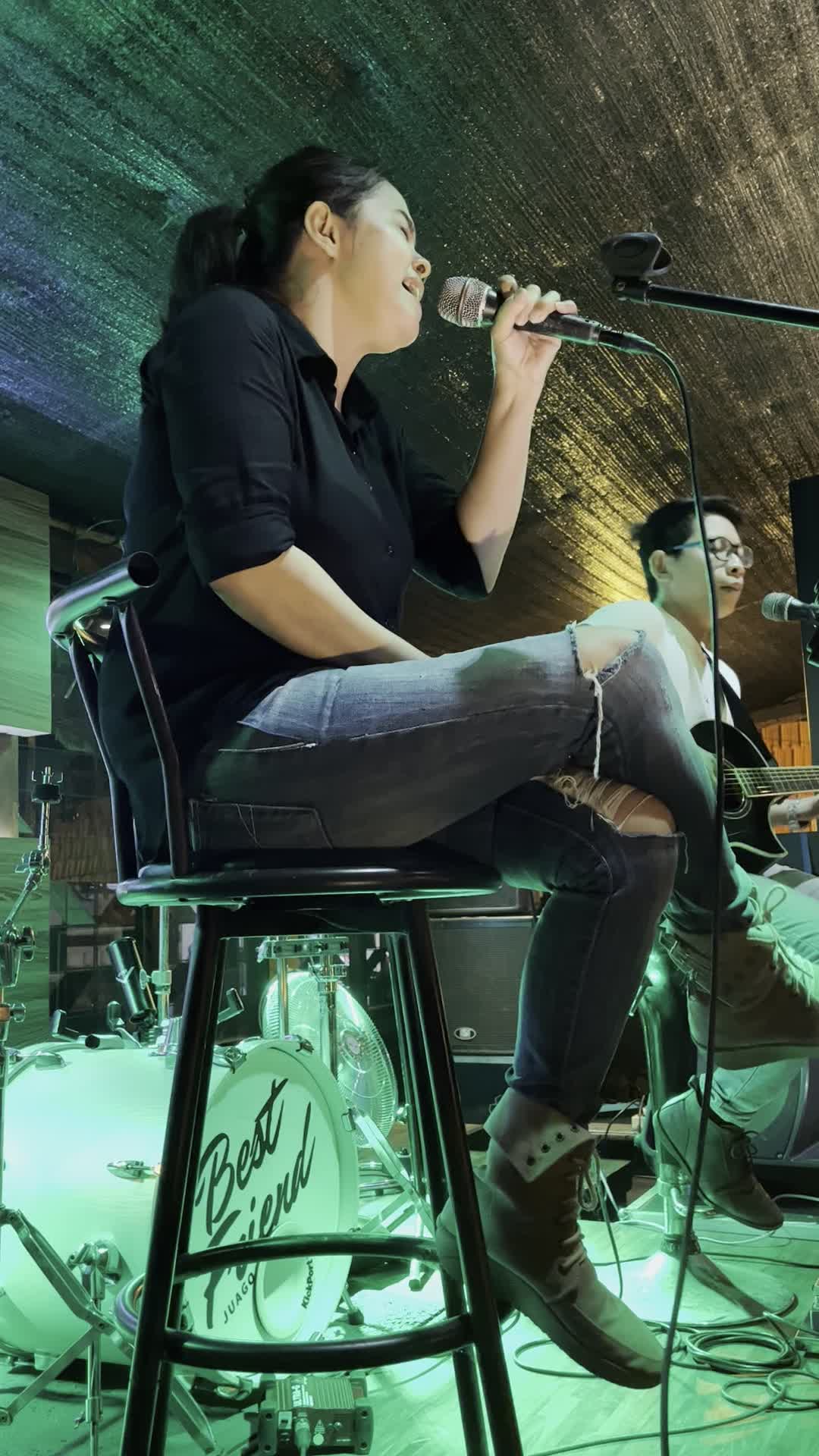 IGT2022 RIKA AFRIANI SINGER KARAWANG