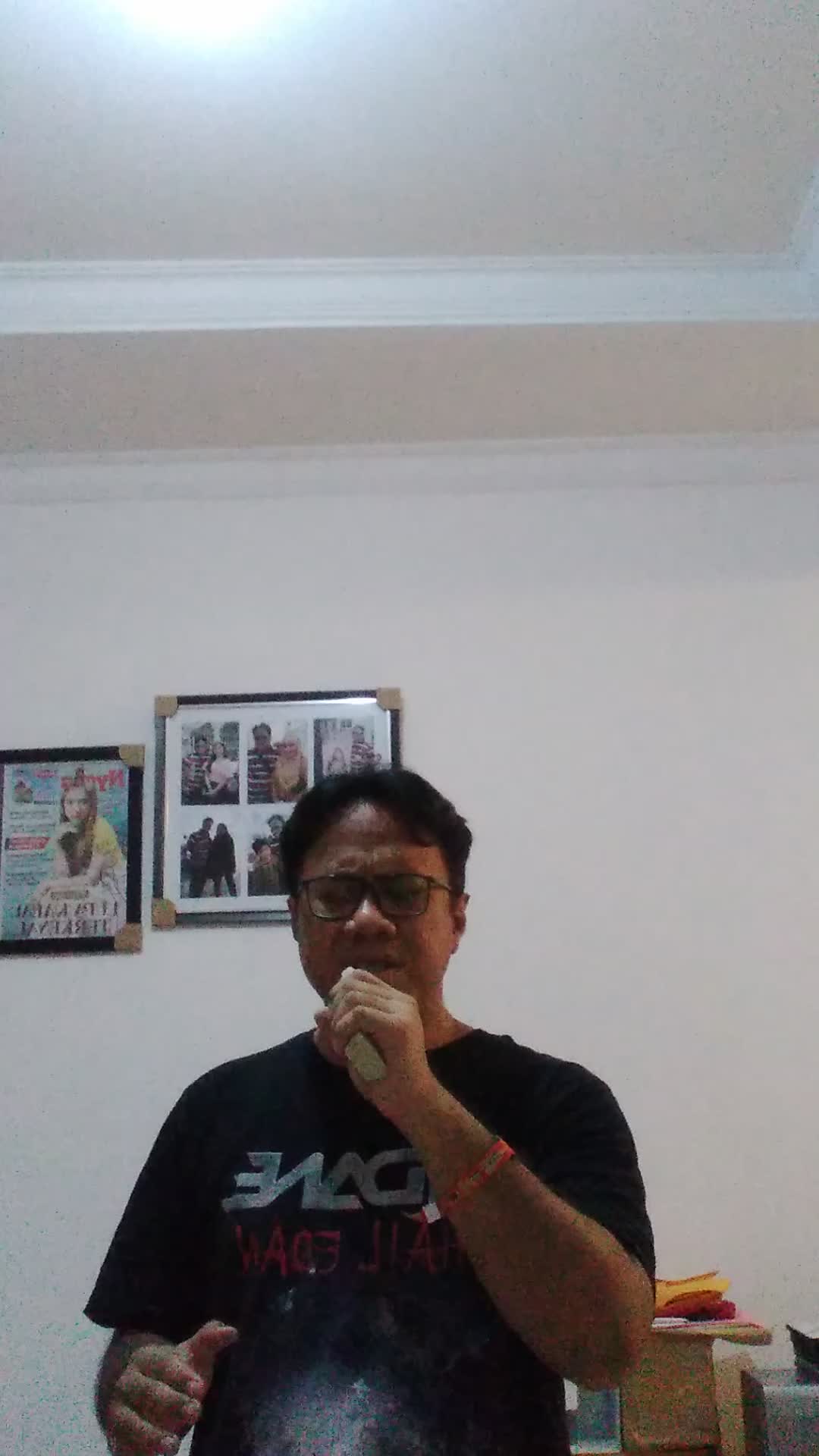 Tomy Covering Judika's Song Putus Atau Terus