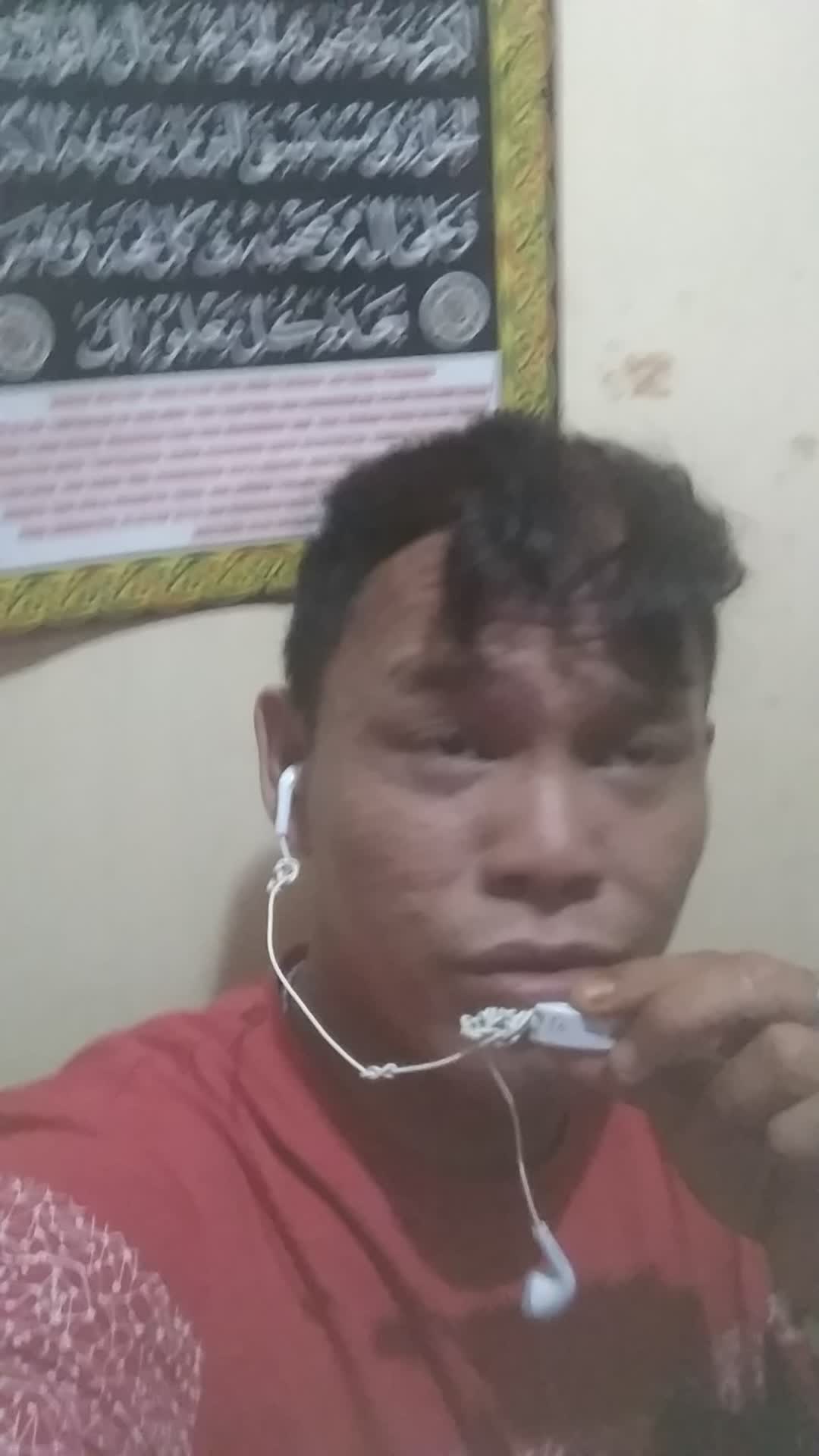 numpang nyanyi admin