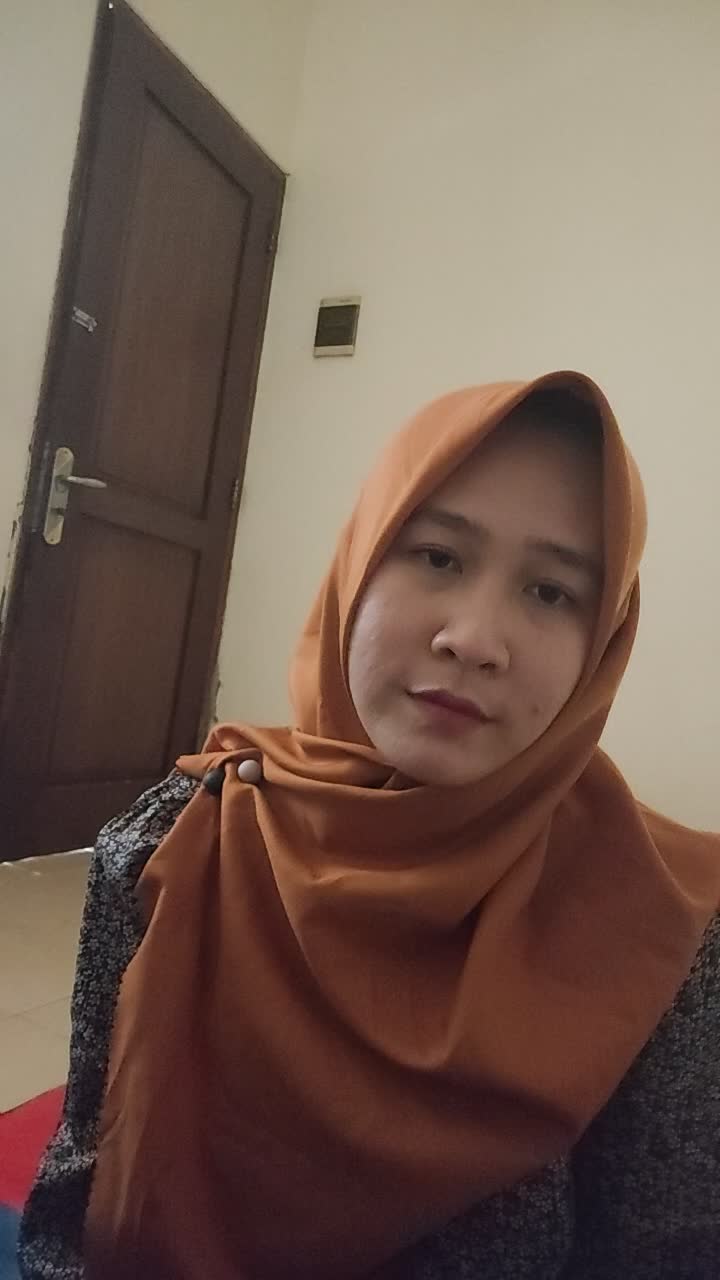 Assalamu'alaikum wr.rb motivasi saya mengikuti kompetisi ini, saya ingin mengembangkan minat dan bakat menyanyi dangdut . 