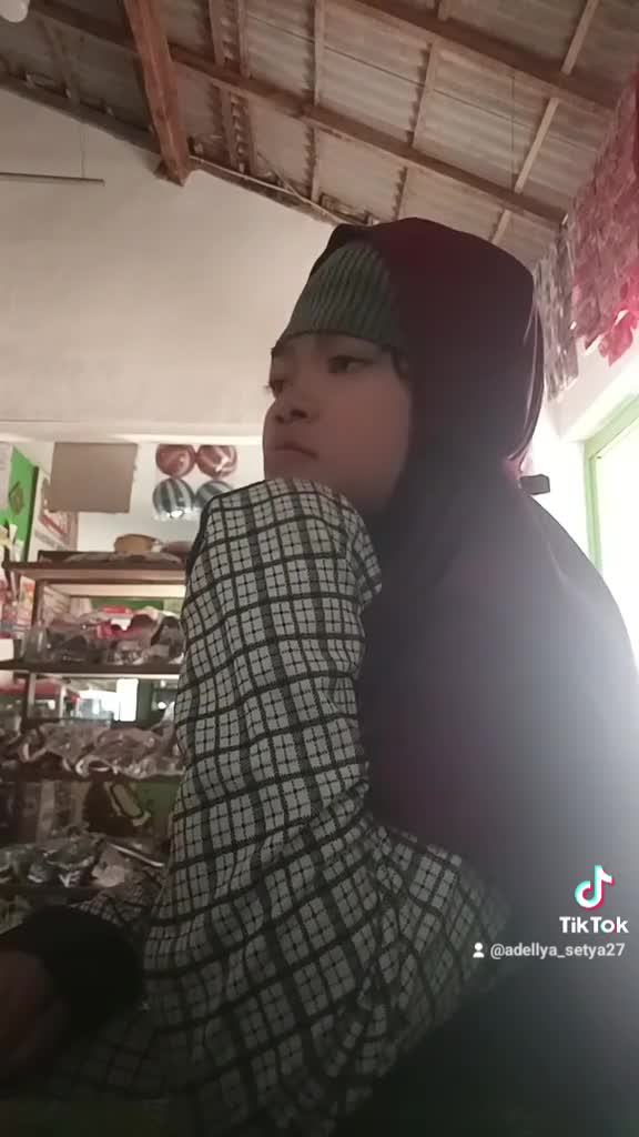 tarian lucu 