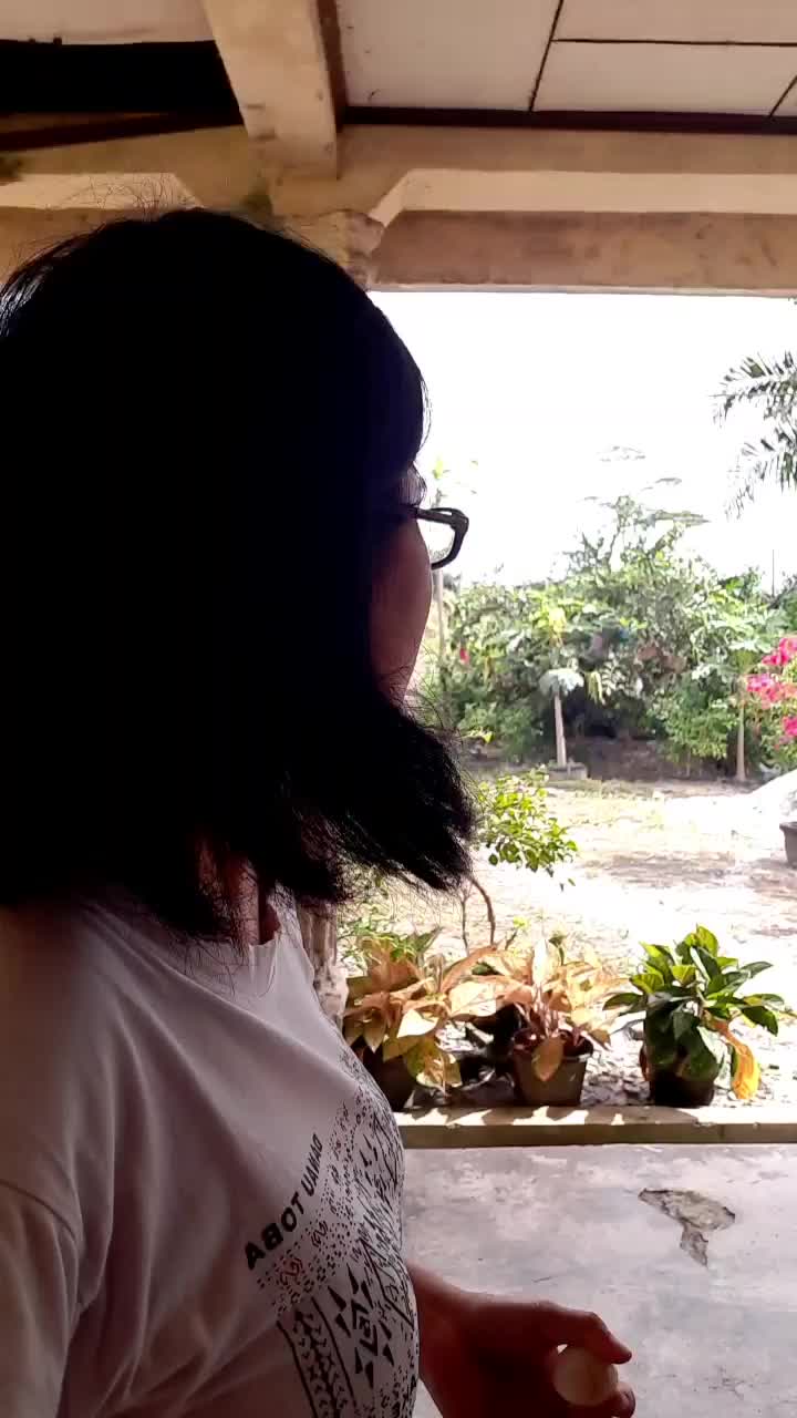 segini banyaknya orang kagak ada yg nyenengin gua