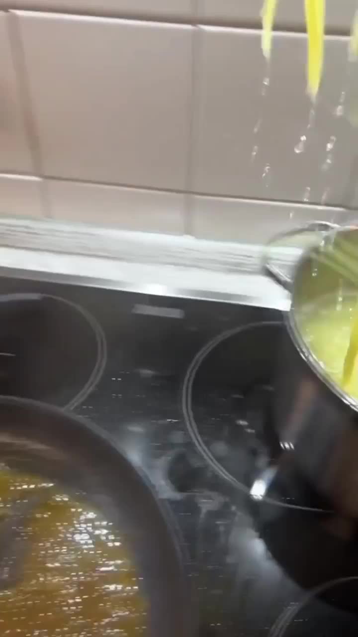 Spaghetti Udangnya Bikin Laper