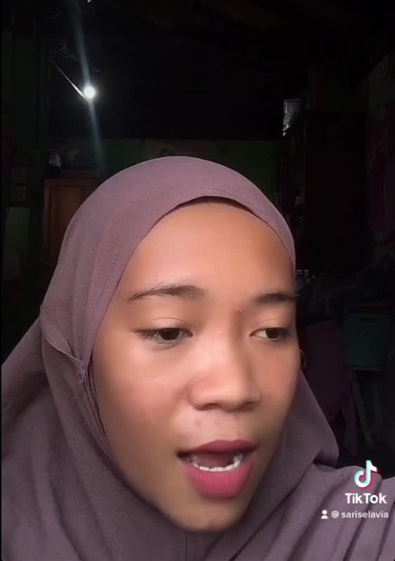 DOL_XII Sari ramadhani umur 22 tahun kota palu sulawesi tengah  JUDUL LAGU : Tiara andini-menjadi dia