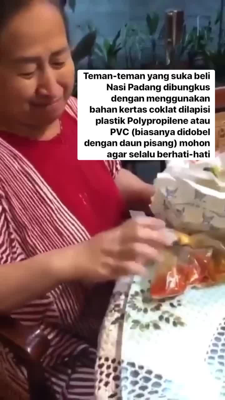 ini seriusan, hati2 gaes! Apalagi pas nasi padangnya baru dateng