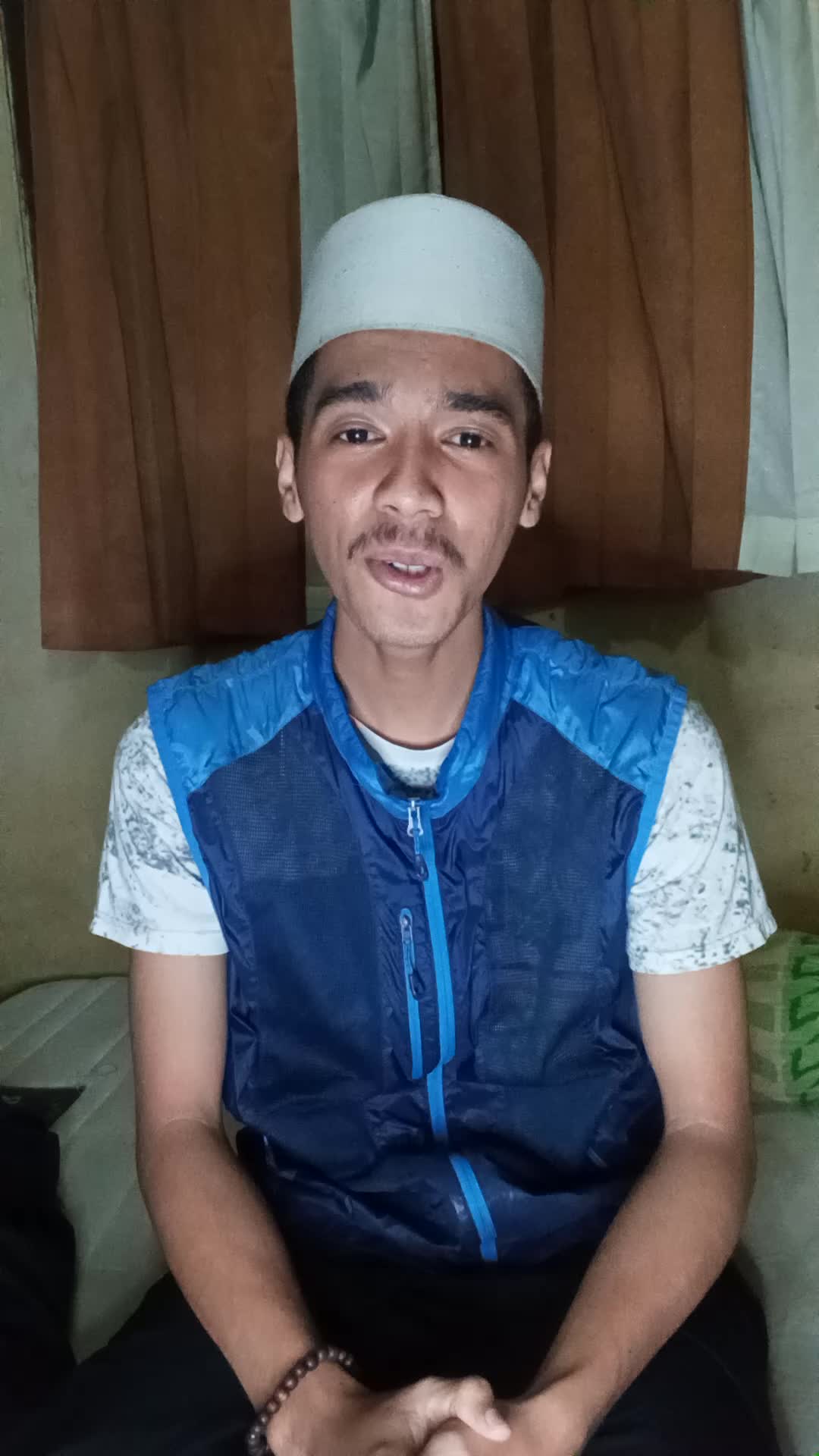 FadilahAhmad_22Tahun_Jakarta_Roqota'ina