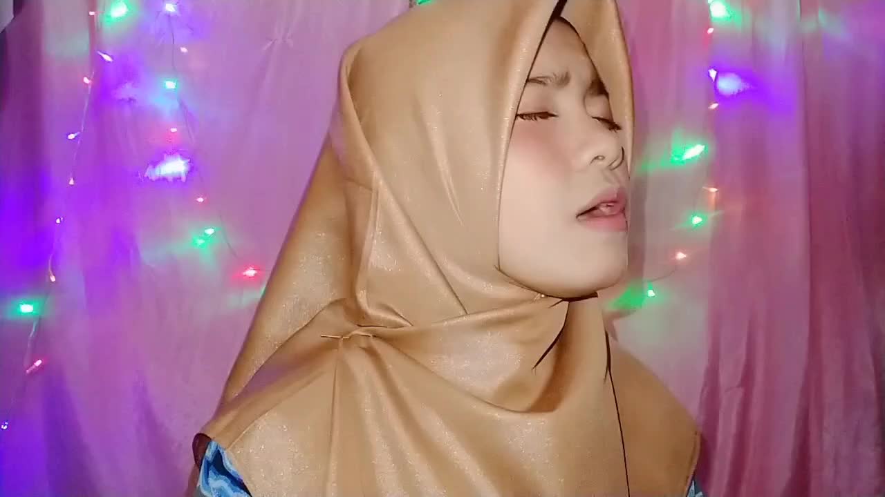 Bismillahhirrahmaanirrahiimmm.. ASTRI ERVINDHA_17TAHUN_CIREBON🙏 (YA TOYBA)