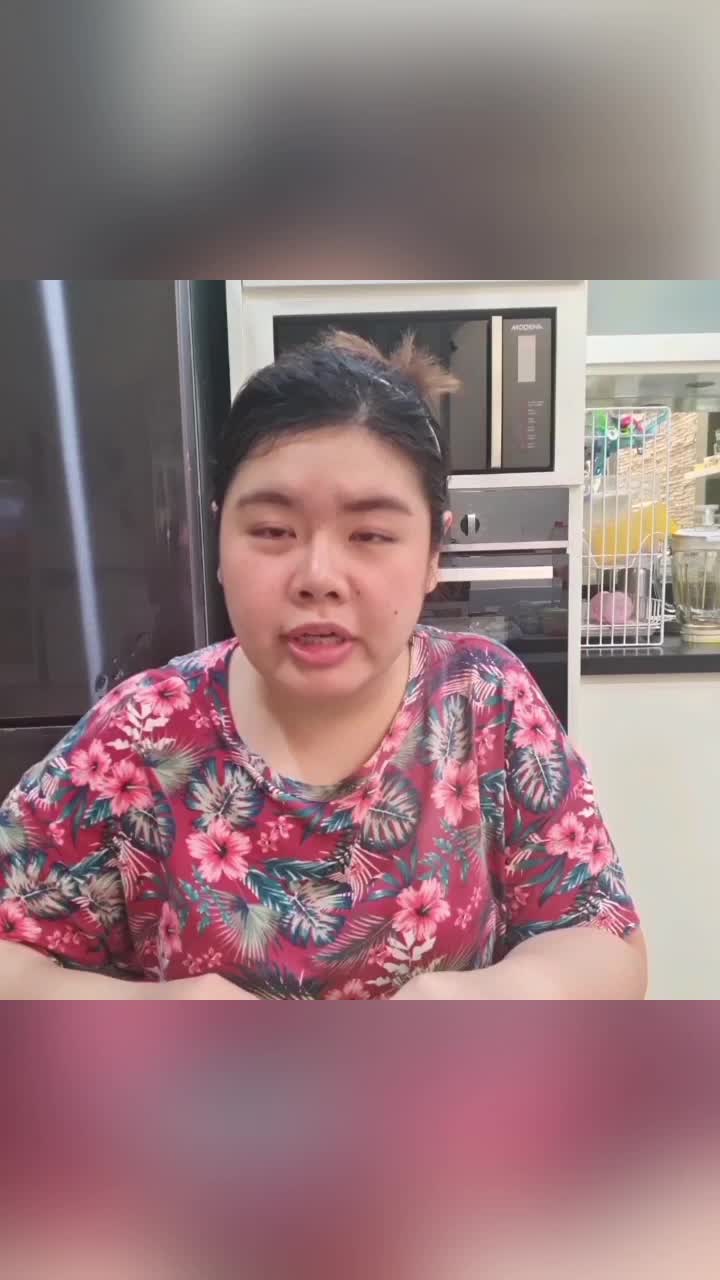 SEMUR DAGING tapi RICE BURGER. Buat yang mau coba burger tapi ga kenyang kalo ga makan nasi. yukk ditonton #onlineauditionmci8