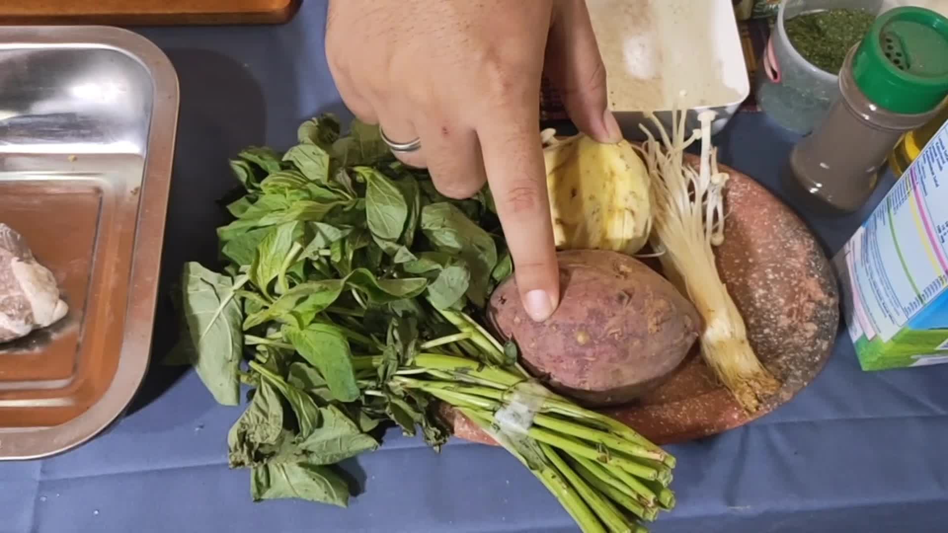 Steak and Mashed Sweet Potato with Creamy Cheese Sauce #onlineauditionmci8