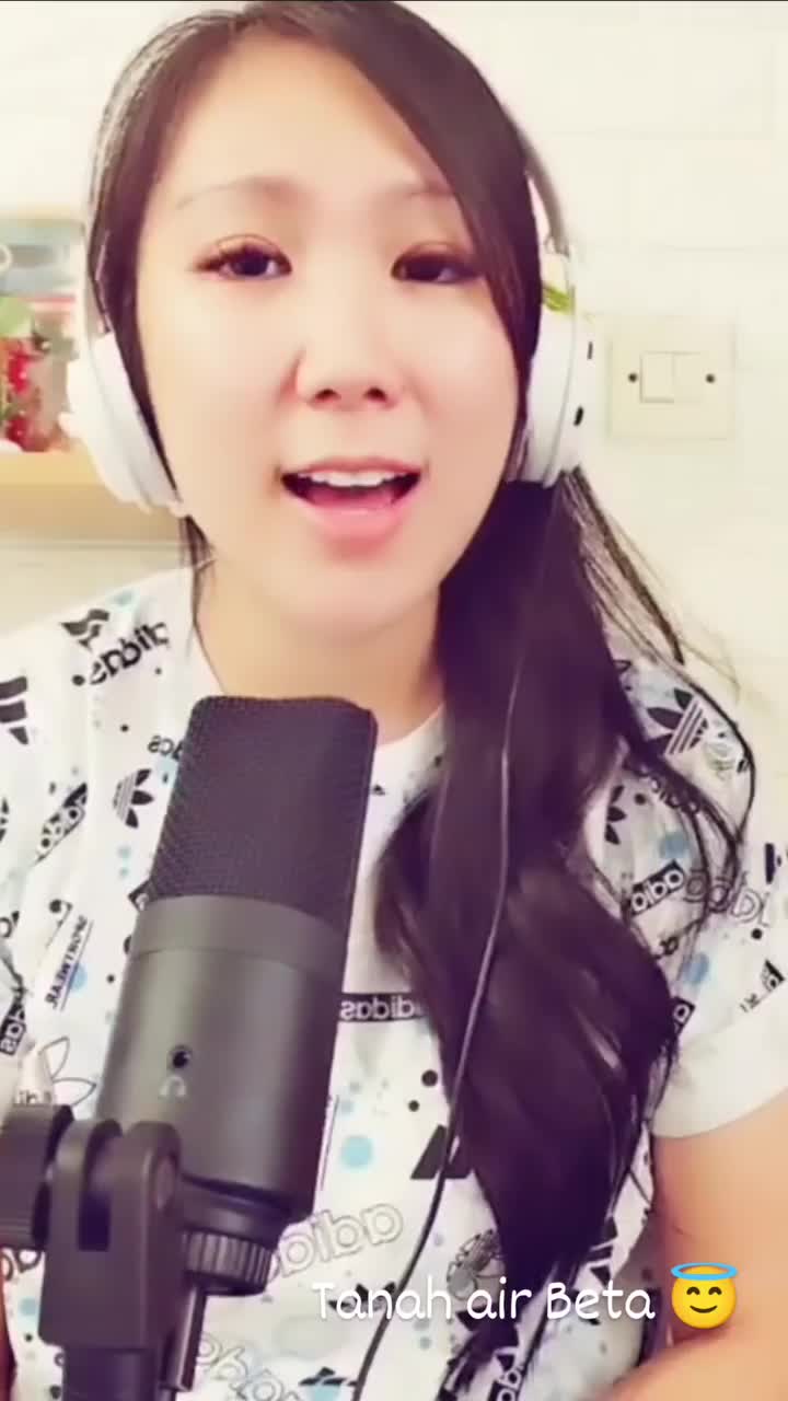 thesingingbeeindonesia_chelsye christinea