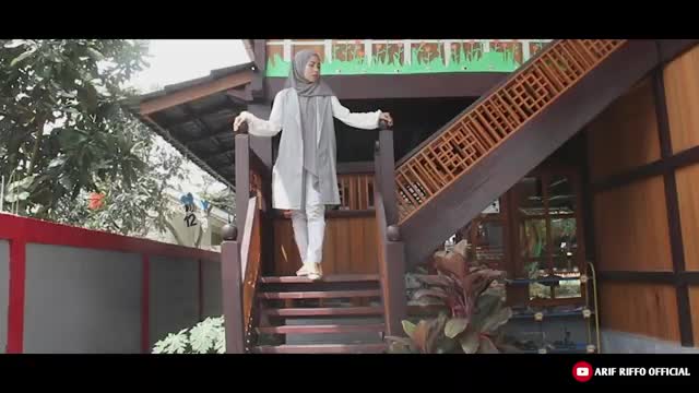 Mungkin Hari Ini Esok Atau Nanti - Anneth ( Cover by Arif Riffo Feat Wenty ) Banyumas 