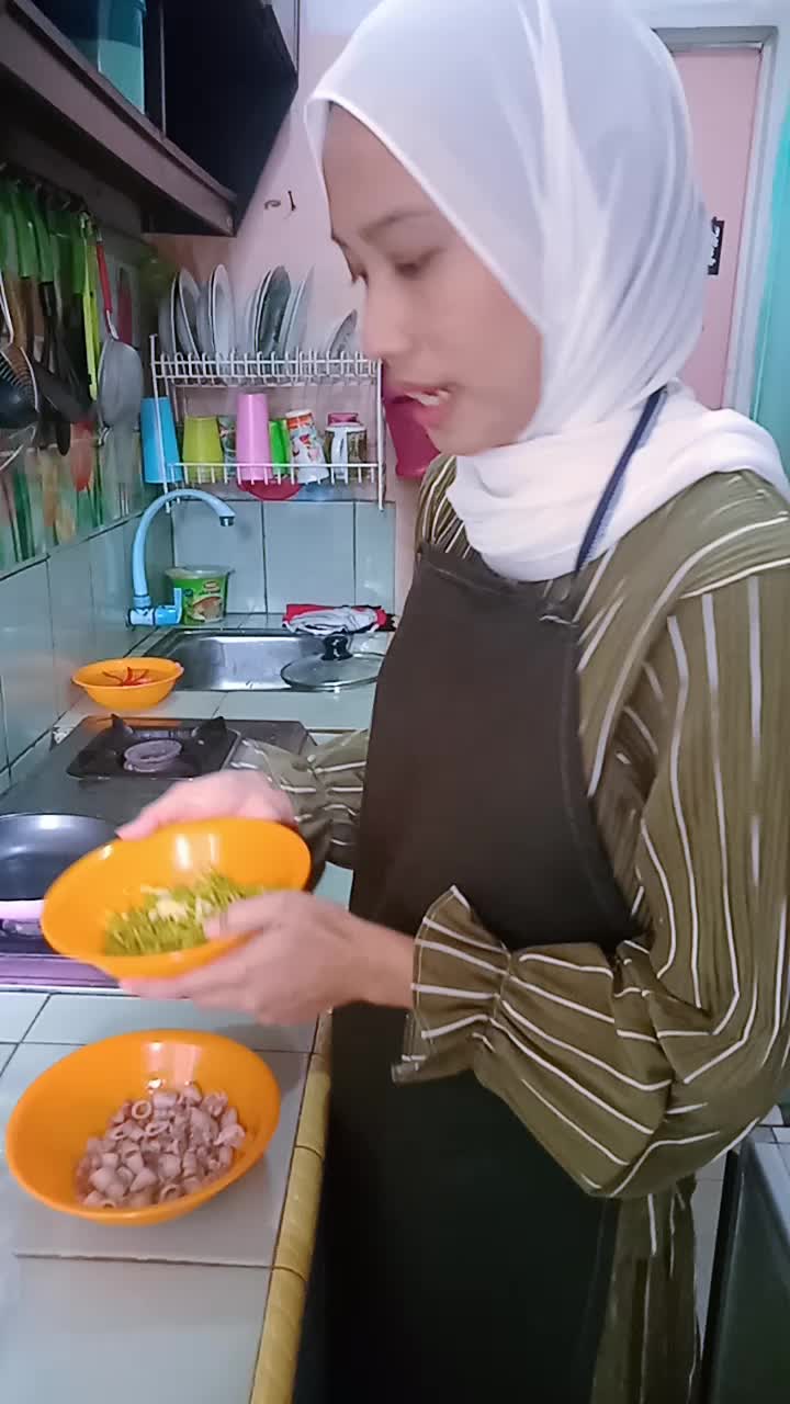 tumis cumi asin campur bunga pepaya 