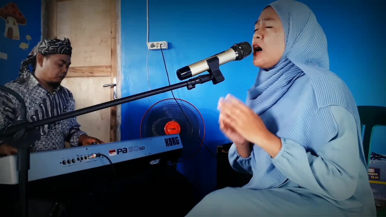 Bismillahirrahmanirrahim, Dakwah binnasyidah❤️ PUTRI NOVAROH_20tahun_Bogor_Aghisna.