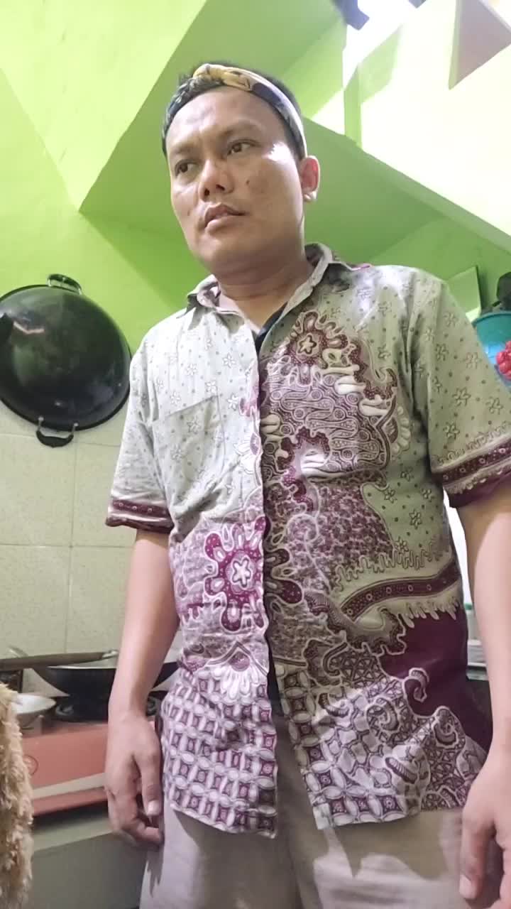 (Sy ko kaga Liat kompor padahaL ada di depannya) wk..k..k..k....di buang sayang toLong bantu Love vote foLow share komen thanks for watching