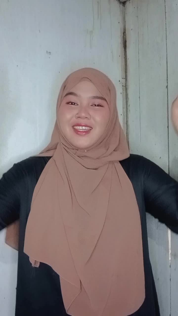RSD2022 Dewi Santika, 21th, Kukar-Kaltim, Cintai Aku Karna Allah 