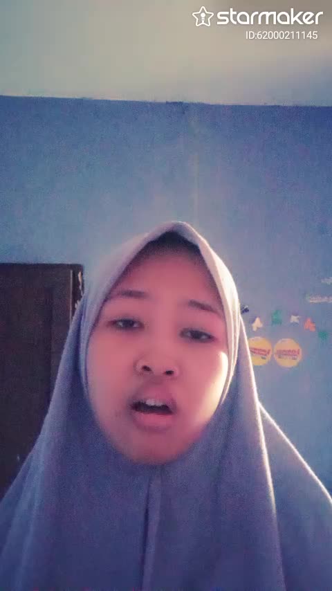 Noviem Ramadhani_umur:16thn_kota asal: Balikpapan_judul lagu:rouhi fidak