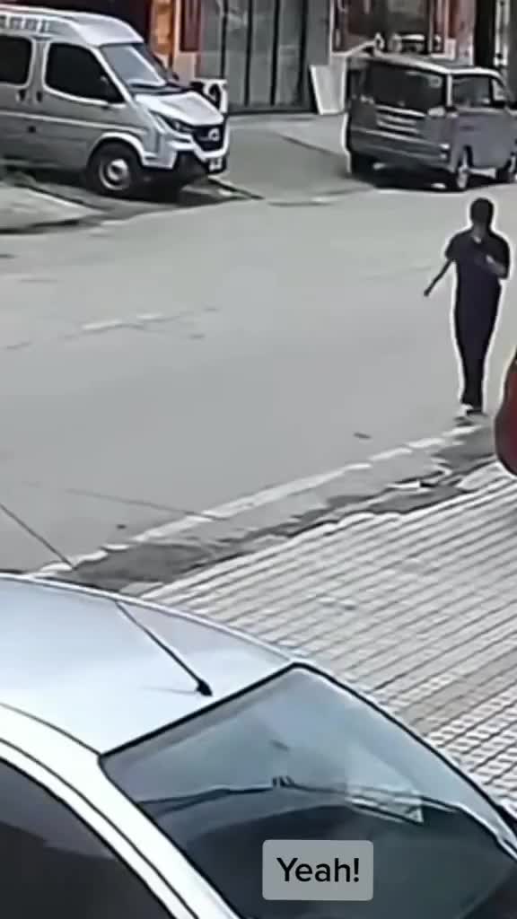 untung refleknya cepet