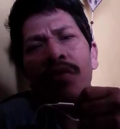 Ini lagu, untuk kita renungkan, dari Ebiet G Ade...