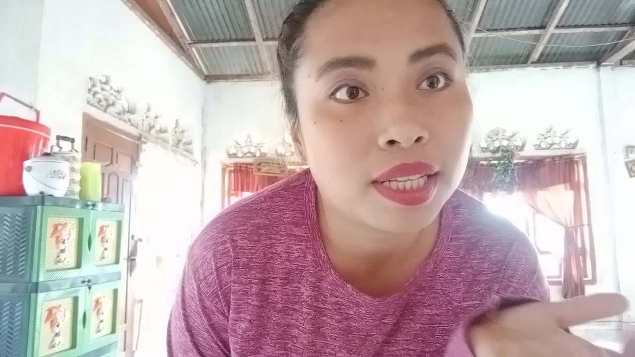 melinda Widia Wati 27 tahun #hot #sambalado #joget #gemuk tapi sexy