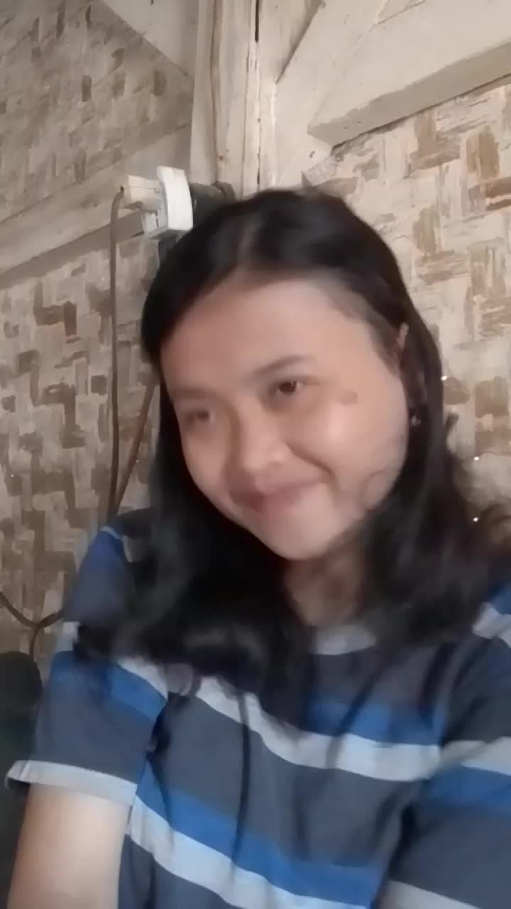 ketika gombalan doi ampuh,yg di gombalin centil bngt 🤭