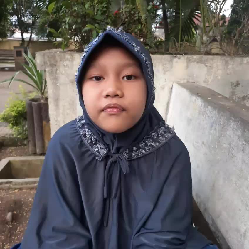 Nama : Az-Zahrah Shakila, umur : 8 tahun, asal : Tebing Tinggi Sumatera Utara.