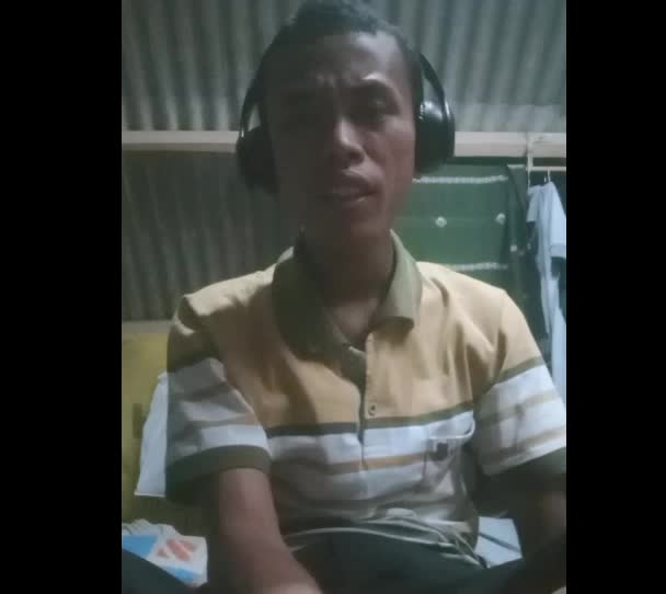 XFI2021, SOLO, NAMA : MAULANA MALIK ISMAIL, UMUR: 31, ALAMAT: BOGOR, LAGU: UNGU (DEMI WAKTU), NAFF (TERENDAP LARAKU)