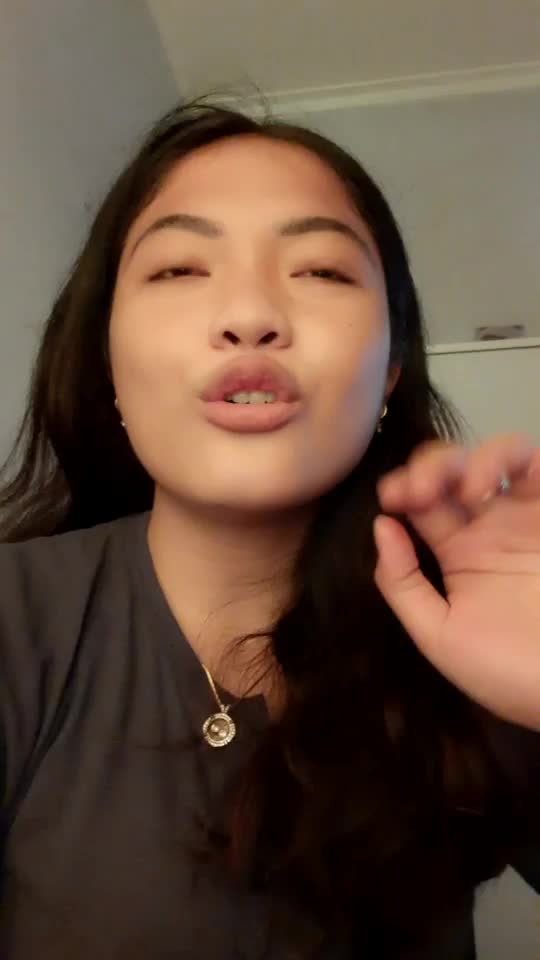 #SHOWYOURTALENT Hi dukung aku ya supaya aku menang, aku dari dulu emang bercita2 banget jadi artis. Terima Kasihhhh🙏🙏