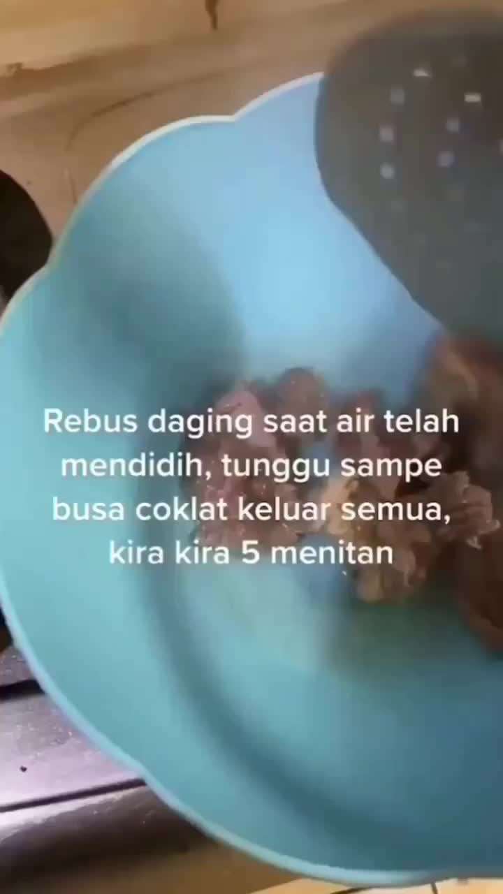 Tips Merebus Daging Supaya Tidak Bau