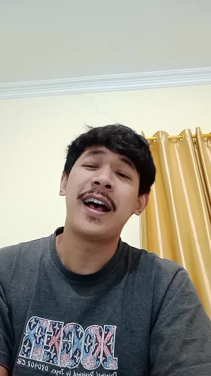 Separuh Aku