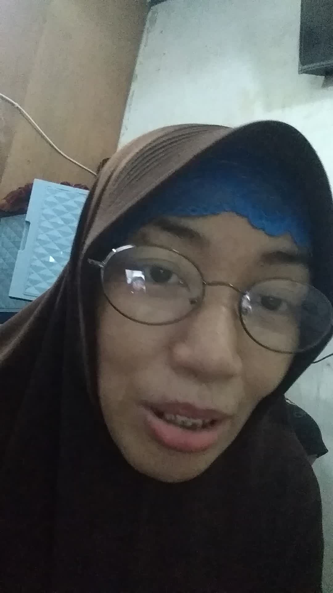 nama:umi sariningsih...30 thn. hobi solawat. dr jakarta judul asalamualaika.#format#thevoiceRamadhanGTV#