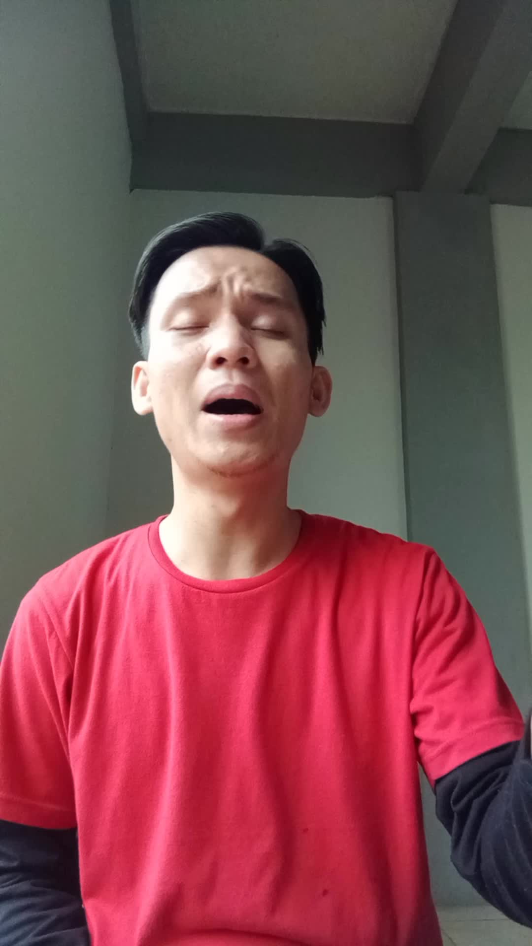 Heri Yansyah, Kota Pontianak, Kalimantan Barat. audisi online Rising Star Dangdut Indonesia 2021. Lagu : Pelaminan Kelabu karya : Mansyur S.