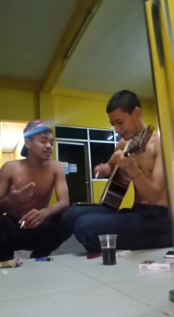 ungu - sejauh mungkin versi gw