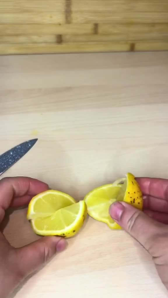 Cara membuka lemon