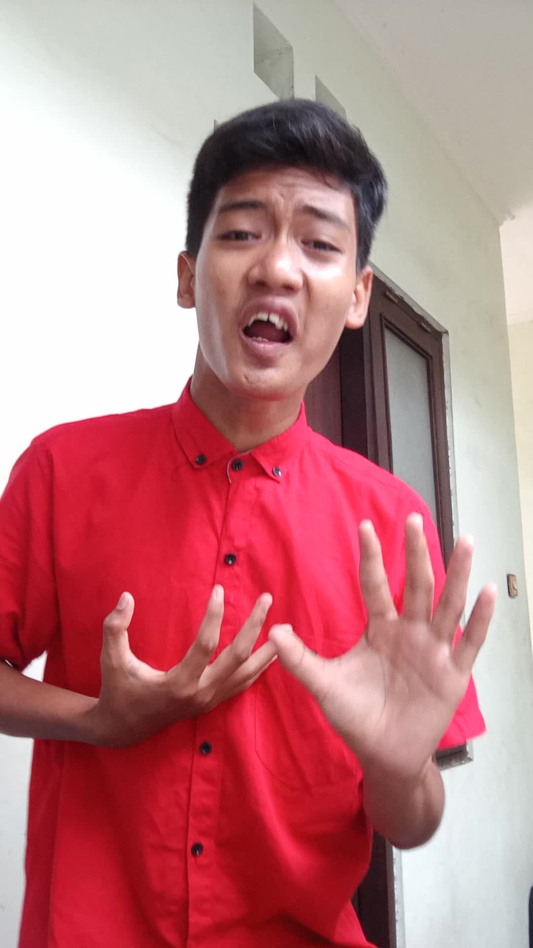 RIZKI FARDIANSAH 18 TAHUN ASAL SURABAYA (TATU)