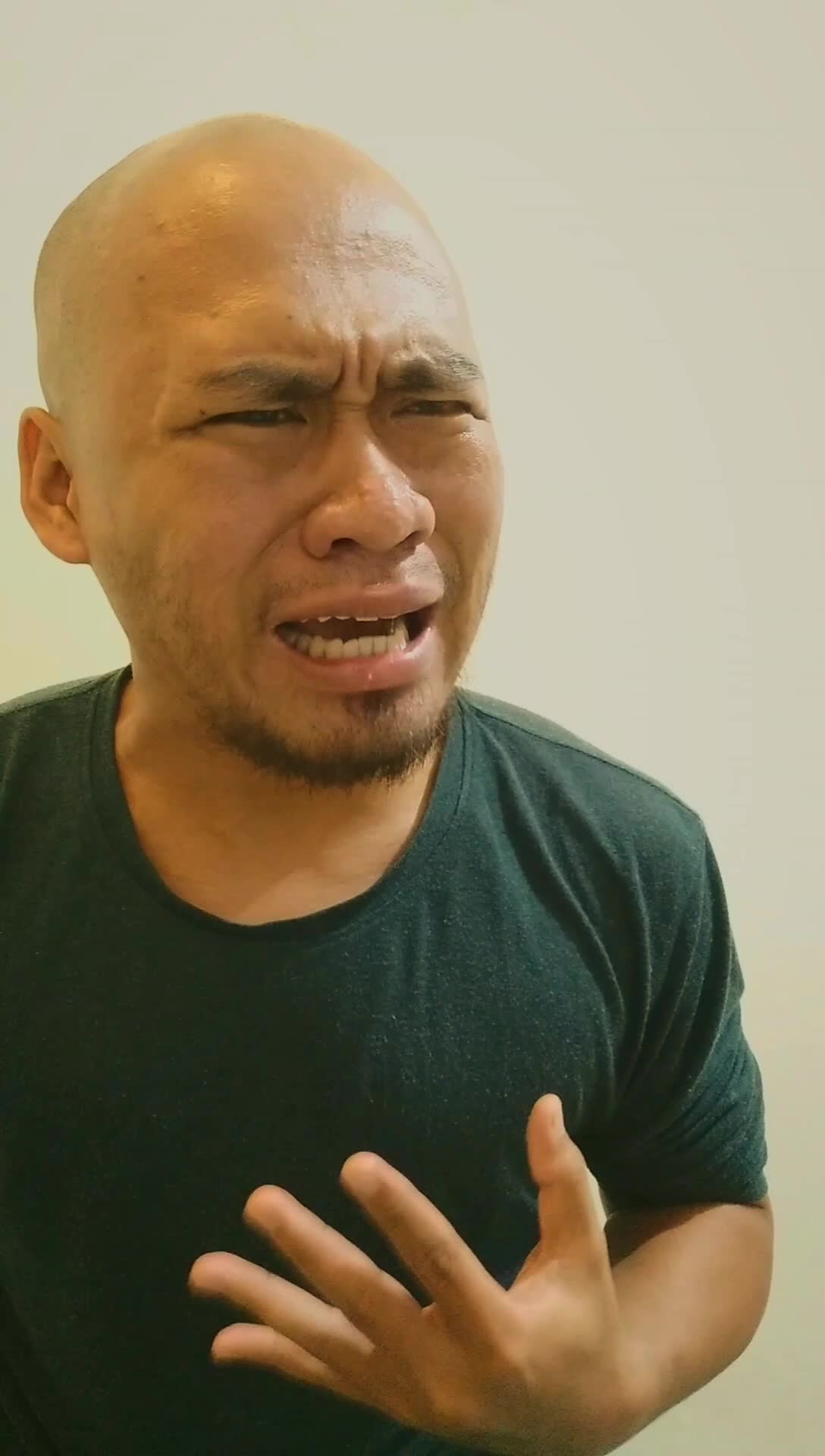 Show Your Talent kategori Acting, Adegan Luapaan kekecewaan seorang anak terhadap sosok ayah yang telah menelantarkan ia dan ibunya. 