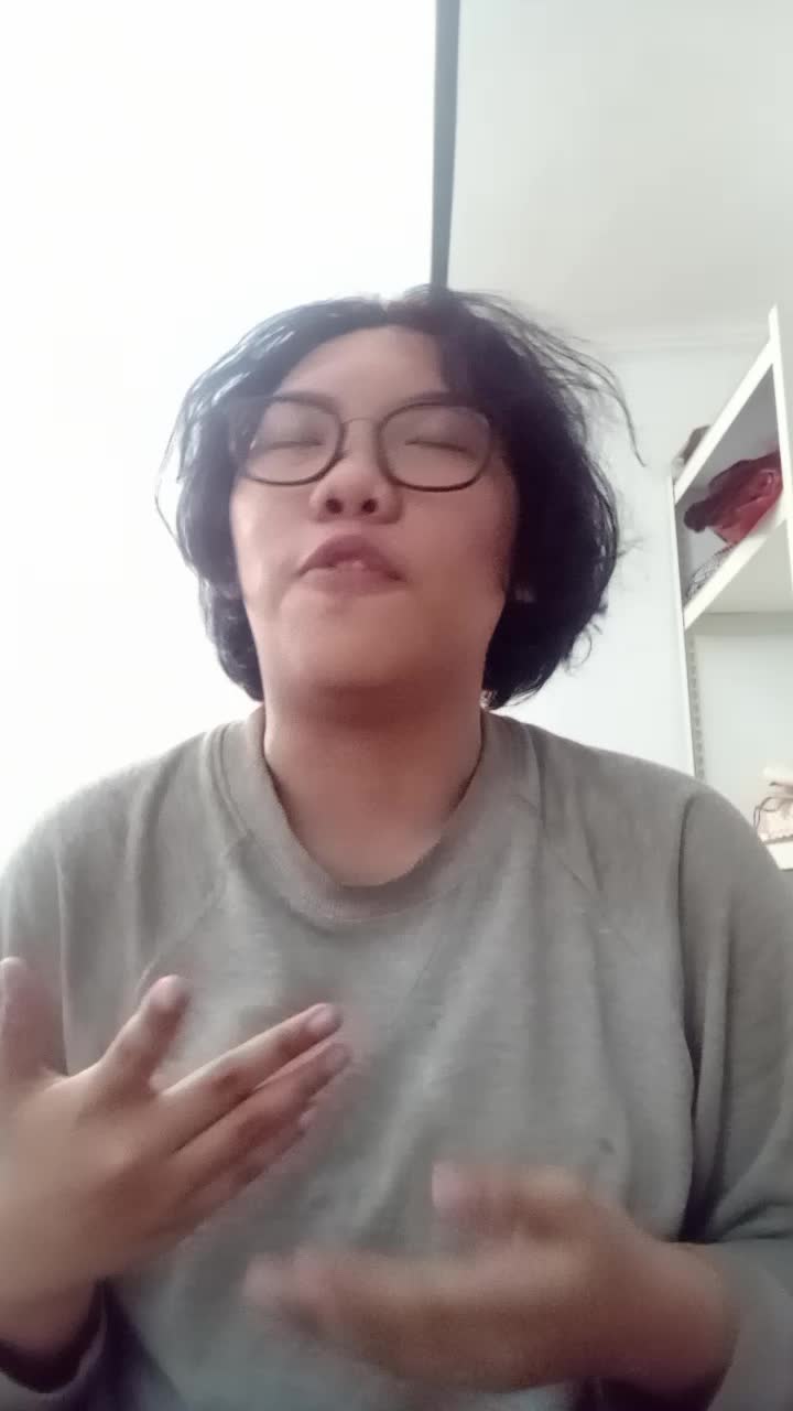IDOL_XXI JULLIETA DONNA 21 KOTA BEKASI TOXIC BRITNEY SPEARS