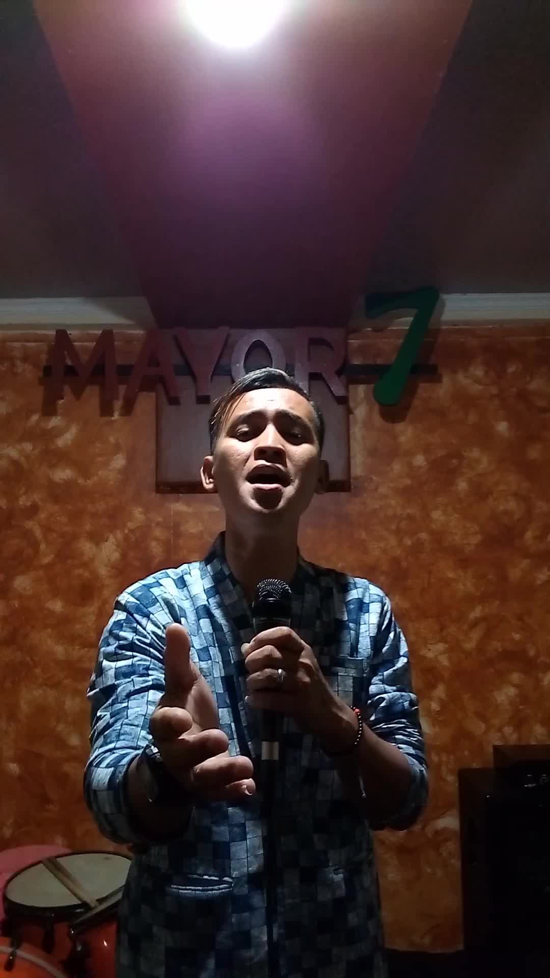 KDI2021 Feby rolenzo kota lubuklinggau lagu gadis Malaysia #audisionline #kdi2021 #kdiofficial #officialmnctv