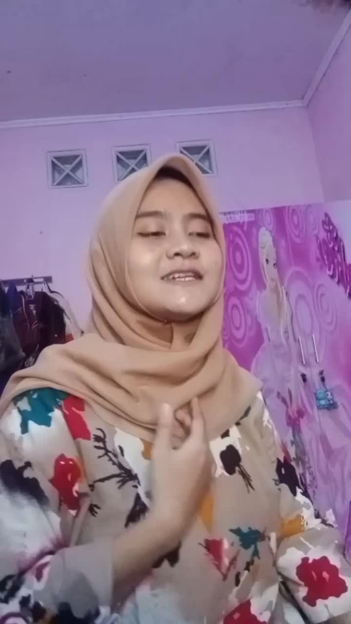 XFI2021 SOLO NATASYA DEVI HANIFA 20 TAHUN BOGOR SIAPKAH KAU TUK JATUH CINTA LAGI - HIVI