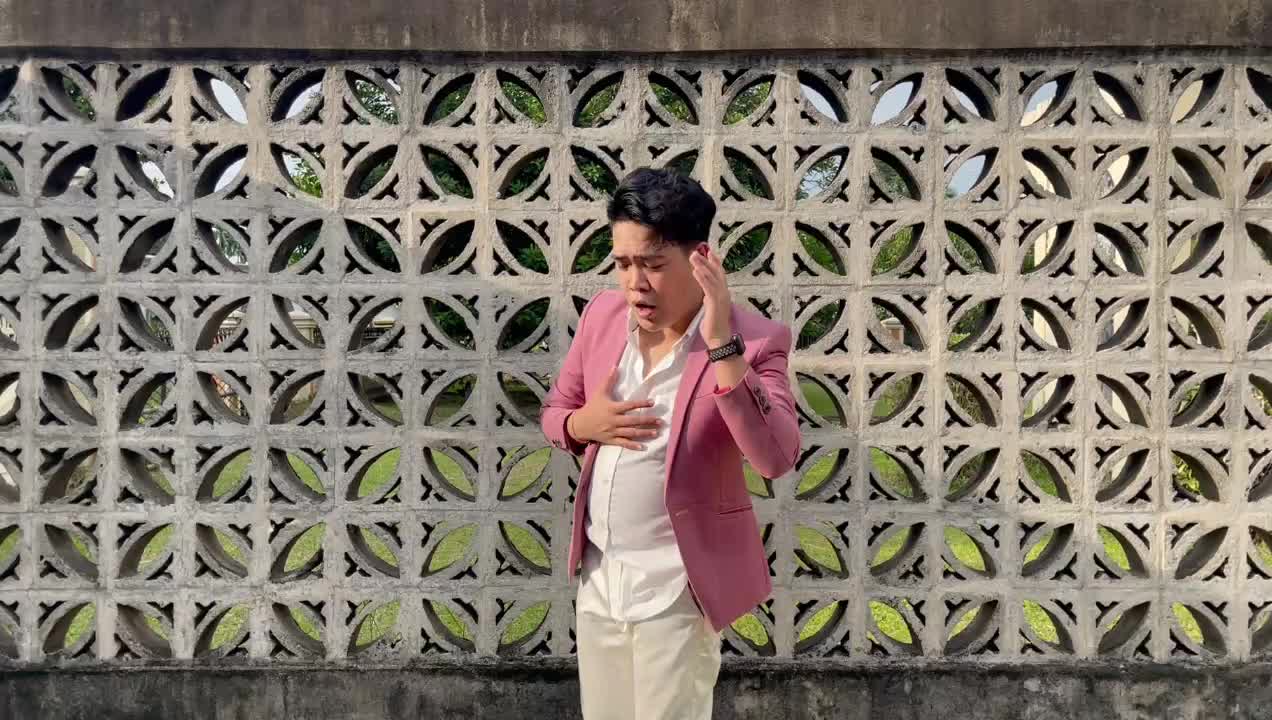 Sarimuda-Jambi
Cover Suara Hari “Ayu Ting Ting”
#SMYV #TOP50SMYV #suarahati #ayutingting