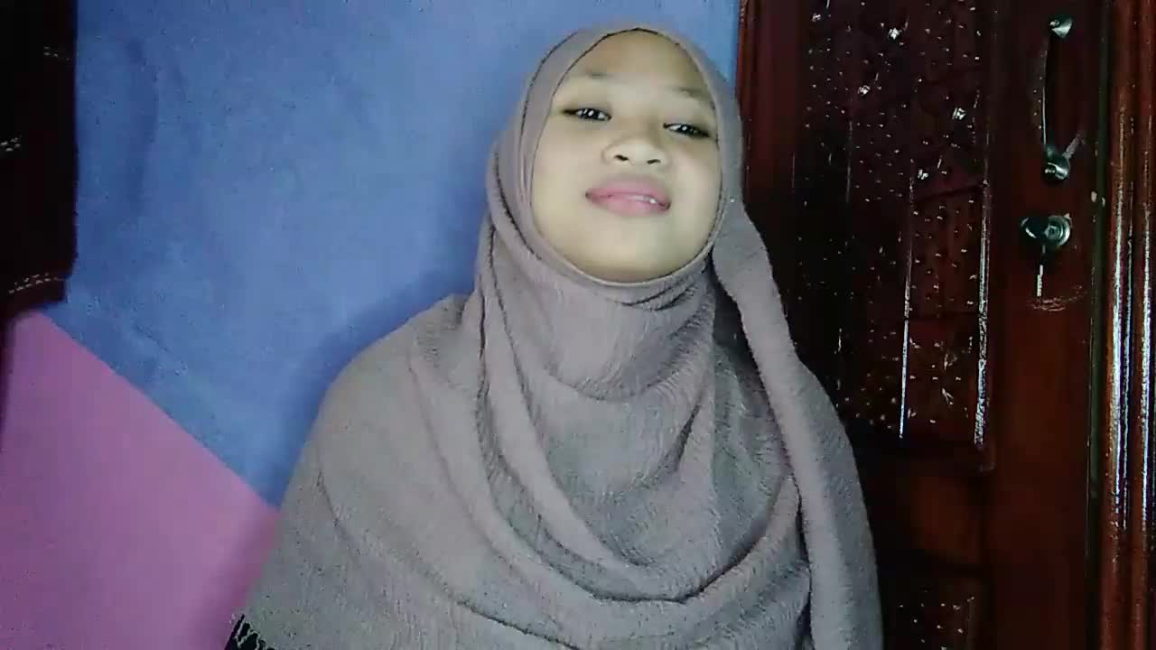 Binti Arbaatu Ulya-18 th-Pemalang-Allah aghizna