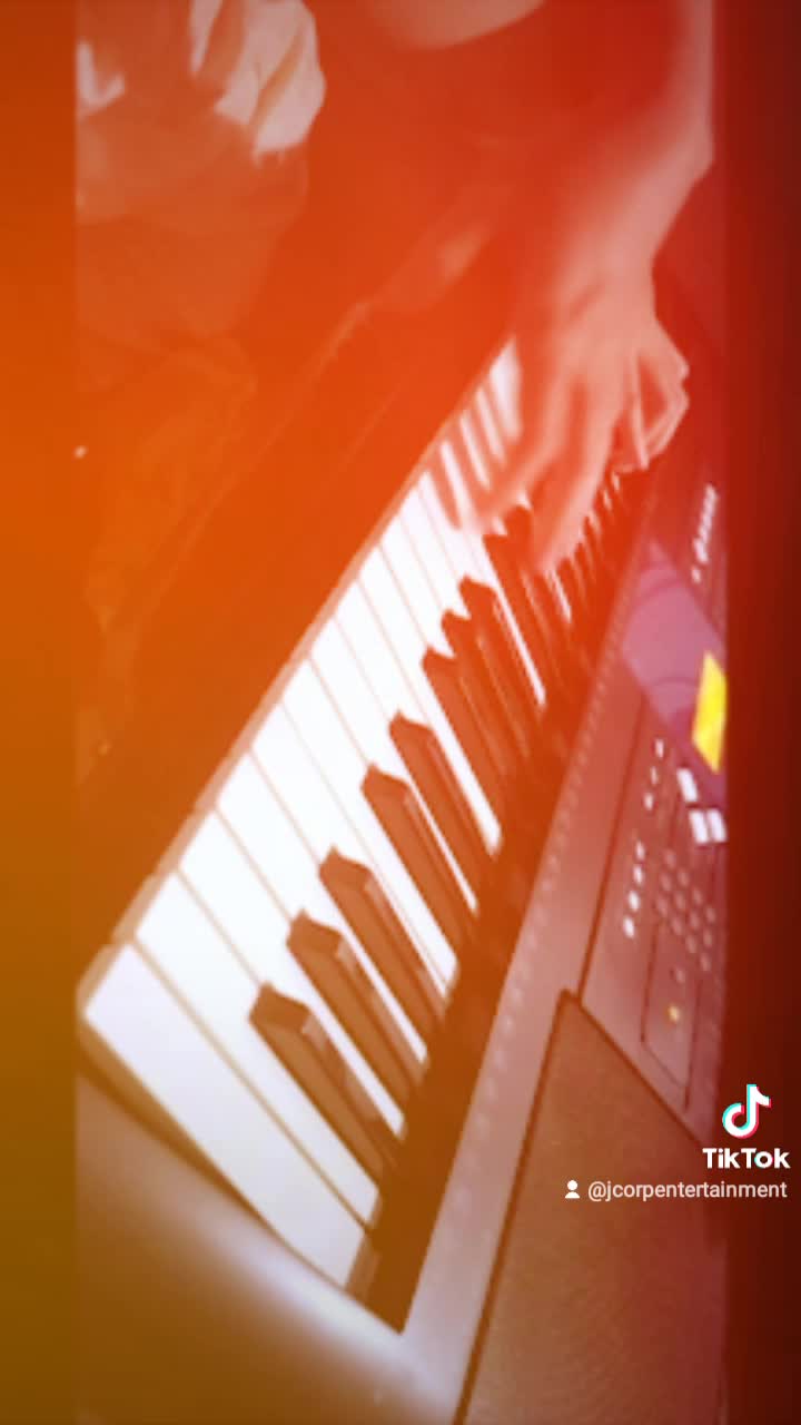 #crossedhandschallenge On "Afterglow" By Ed Sheeran