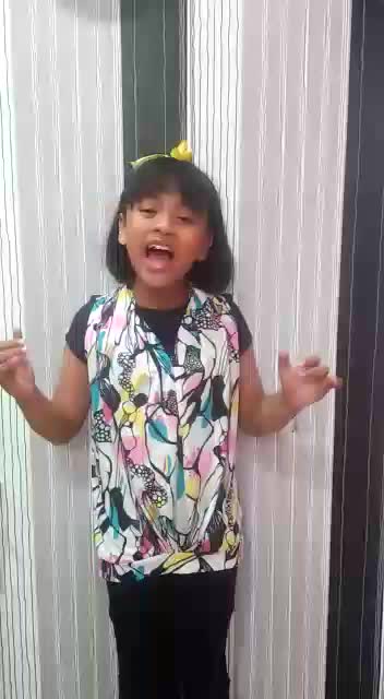 IC2022_AlfiaDesvitaHarianto_Surabaya