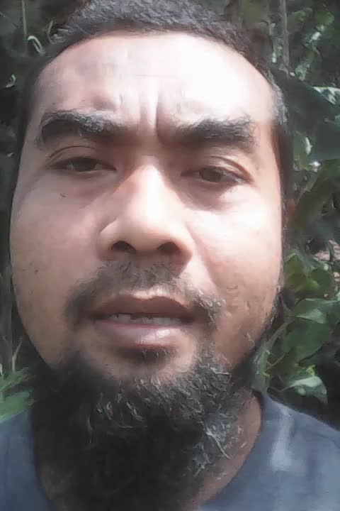 aduh nyai.fadjar rijadi 14/9/77 kebumen jawa tengah pencari rumput.