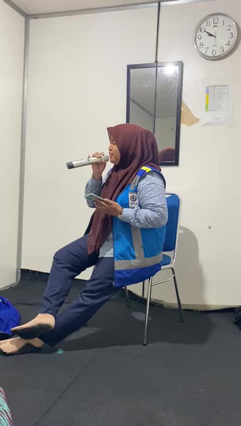 IDOL_XII LINA BUDI SRILINDAWATI 27Th MOJOKERTO CINTA TAK HARUS MEMILIKI ST12