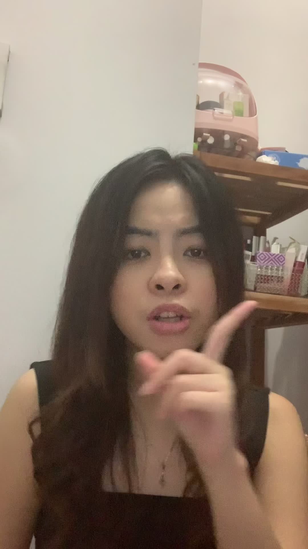 TheSingingBeeIndonesia_Revalia_Menyanyi_Song Writer_Acting #audisionlinethesingingbeeindonesia