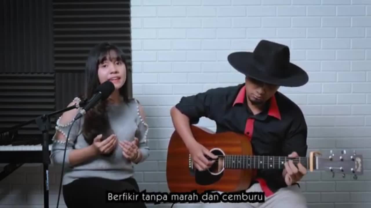 Jacqueline Angeley C, 21 tahun, Medan. Chintya Gabriella - Lelah dilatih rindu cover