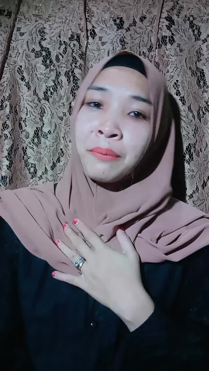 nama Siti Rohimah asal Kalimantan Selatan umur 29 tahun semoga berhasil semagatttt#ONLINEAUDITIONRISINGSTARINDONESIADANGDUT